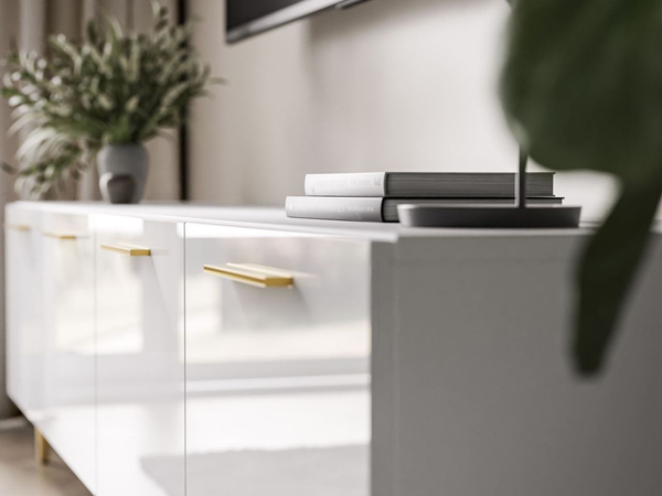 TV-Lowboard mit Türen und LED-Beleuchtung auf Goldenen Metallbeinen 200 cm Noaé Weiß Hochglanz