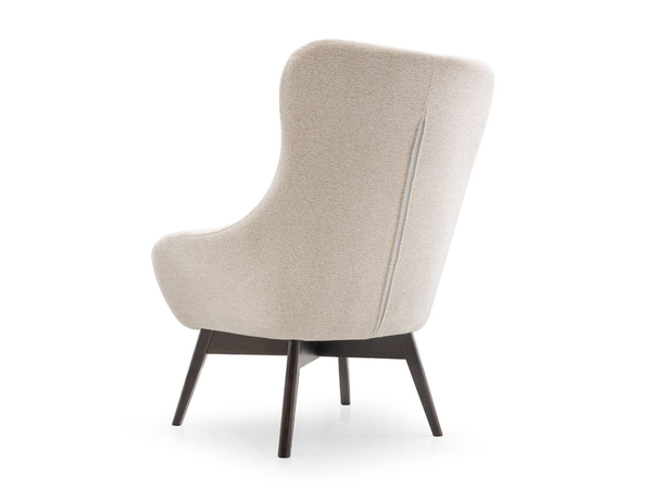Sessel auf Holzbeinen Deves Caro Beige