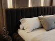 Polsterbett mit Bettkasten und Lattenrost 200x200 Bliss Schwarz