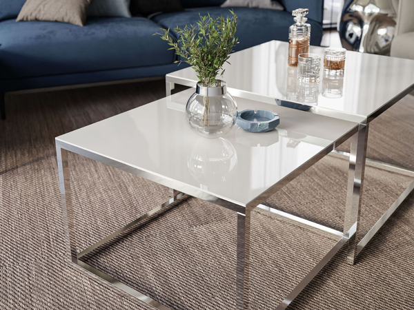 Couchtisch auf verchromtem Gestell mit Glasplatte Asumi Weiß 35x41