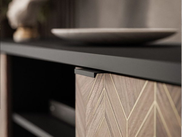 TV-Lowboard mit Türen Tavio Schwarz